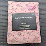 Queen Size Lucky Brand Playing Card Dice Hearts Pattern Pink Sheet Set Poker. Fixed Price $29.99.
