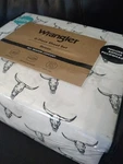 Wrangler 6PC Queen Sheet Set Black White Longhorn Steer Bull Skull Western Print. Fixed Price $34.00.