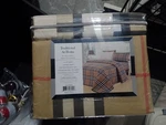 Traditional At Home Queen Sheet Set Plaid Cotton Percale 4 Pillowcases Deep Poc. Fixed Price $25.00.