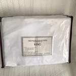 Southshore Fine Linens Chic Solids Ultra Soft 4-PIECE Bed Sheet Sets King. Fixed Price $35.00.