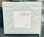 New Hudson Park 600 Thread Count Egyptian Cotton Twin Flat Sheet Light Green. Fixed Price $26.95.