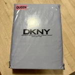 New In Pkg Dkny Queen Sheet Set Blue Grey 425 Thread Count 100% Cotton Sateen. Fixed Price $59.99.