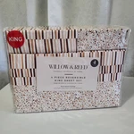 Willow & Reed 4 Piece Reversible King Sheet Set Colorful. Fixed Price $35.00.