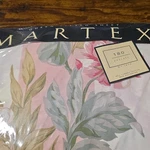 Martex Queen Fitted Sheet, 180 Percale, No Iron, 50/50 Cotton Polyester, Floral. Fixed Price $25.00.