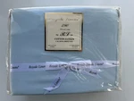 Royale Linens 280 Thread Count Cotten Sateen California King Bed Sheet Set. Fixed Price $25.00.