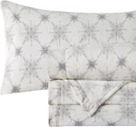 Elegant Comfort Luxuriously Soft 4-PIECE Holiday Velvet Plush Flannel Sheet Set. Fixed Price $55.12.
