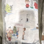 Pottery Barn Peanuts Snoopy Charlie Brown Christmas King 100% Cotton Sheet Set. Fixed Price $129.97.