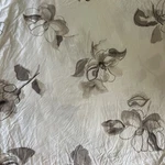 Barbara Barry Duvet Cover King Lite Gray Floral Water Color White. Fixed Price $59.99.