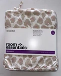 Room Essentials Twin Xl Microfiber Sheet Set Pink Leopard Print Size. Fixed Price $16.99.