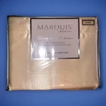 Marquis By Waterford Beauty Luxe Collection Jennet Ivory Satin 4P King Sheet Set. Fixed Price $69.00.