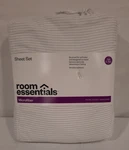 Room Essentials Sheet Set Brand New Twin/xl Flat Fitted Pillow. Fixed Price $5.99.