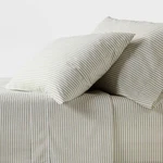 Threshold 250 Thread Count Organic Cotton Percale 4-PIECE Sheet Set. Fixed Price $19.99.