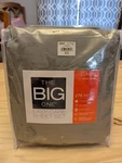 The Big One Extra-soft Queen Sheet Set White Polyester Deep Fitted Wrinkle Free. Fixed Price $15.00.