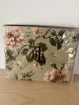 Lauren Ralph Yorkshire Rose Queen Extra Deep Fitted Sheet 300TC. Fixed Price $249.95.