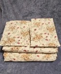 Vintage Springs King Size Sheet Set Flat Fitted 2 Pillowcases Floral Patter Usa. Fixed Price $52.00.