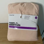 New 4PC Room Essentials Microfiber Sheet Set Wrinkle Resistant Blush Full Size. Fixed Price $19.76.