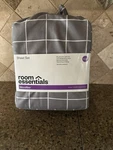Queen Microfiber Printed Pattern Sheet Set Grid - Room Essentials:. Fixed Price $10.00.