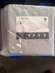Hotel Signature 800 Thread Count 100% Cotton 6-PIECE Queen Sheet Set Gray. Fixed Price $69.00.