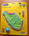 Ca 2016 Breyer 2064 Turnout Set Green Fly Sheet Jolly Ball Spray Salt Nip. Fixed Price $18.00.