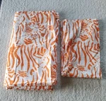Rooms That Rule 1 Twin Flat Sheet Pillow Case Cotton Orange Zebra Print. Fixed Price $19.00.