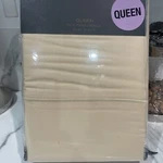 Donna Karan Silk Indulgence Queen Flat Sheet Gold Dust. Brand New!. Fixed Price $120.00.