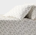 Threshold Full 400 Thread Count Holiday Christmas Performance Sheet Set Holly. Fixed Price $39.99.