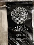 Vince Camuto 1000 Thread Count Cotton Blend Flat Sheet Queen White. Fixed Price $20.00.