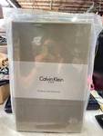 Calvin Klein Home Studio Florence Stitch Queen Size Flat Sheet New. Fixed Price $40.00.