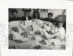 1993 Press Photo Country Club Home Gardeners' Members Show King Size Quilt.. Fixed Price $24.99.