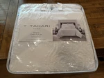 Vtg Tahari Home White Full Queen Quilt & 2 Shams Set Designer Bedding 3 Pc. Fixed Price $68.89.