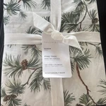 Pottery Barn Pine Tree Printed Sheet Set 4/PCS Queen Nwt. Fixed Price $128.00.